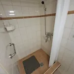 Kincsem Vendeghaz Lägenhet *
