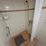 Kincsem Vendeghaz Lägenhet *