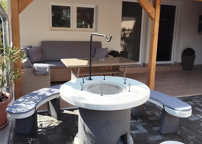 Apartment Kincsem Vendeghaz